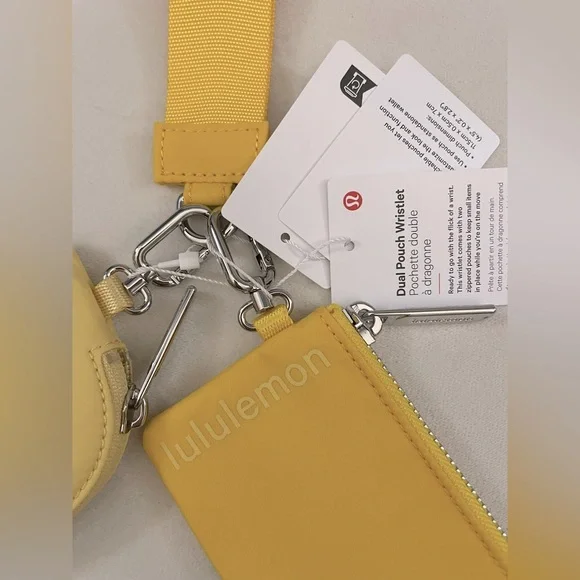 Lululemon NWT Dual Pouch Wristlet Maize Yellow Lemon Wash Card Holder